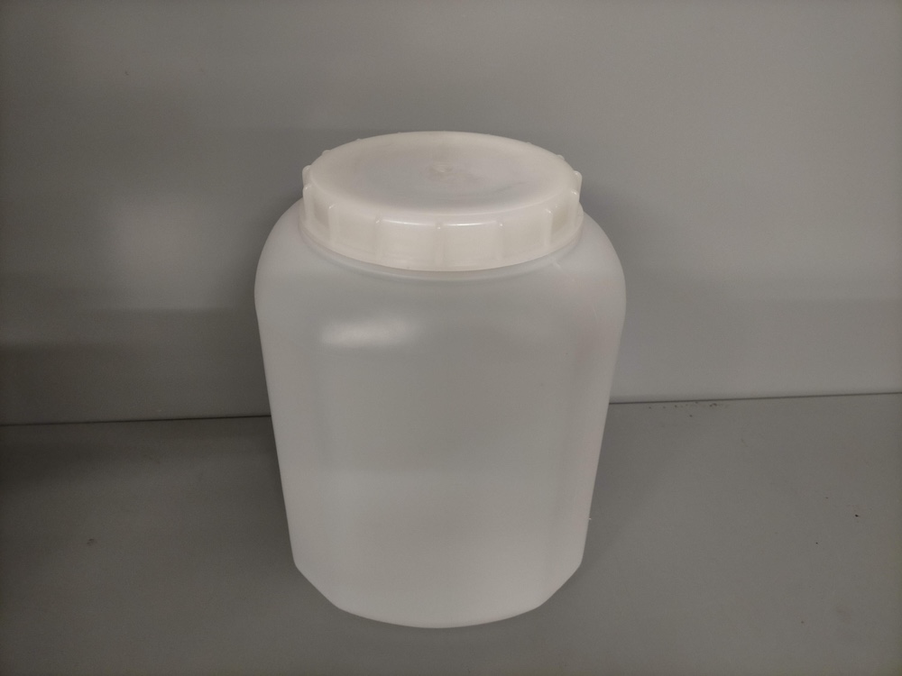 Plastikbehälter 5L mit Schraubdeckel